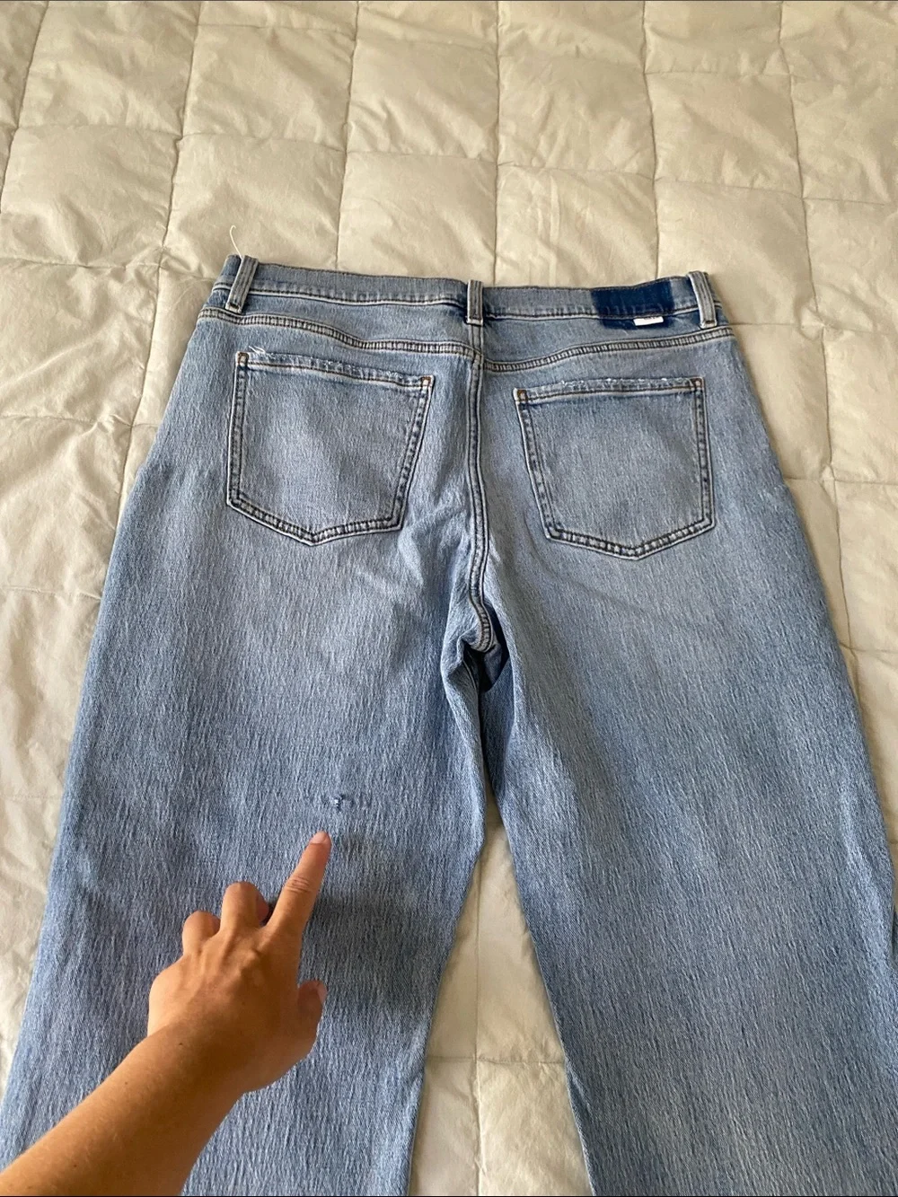 DAZE Light Wash Straight Jeans — Women's Casual Mid-Rise